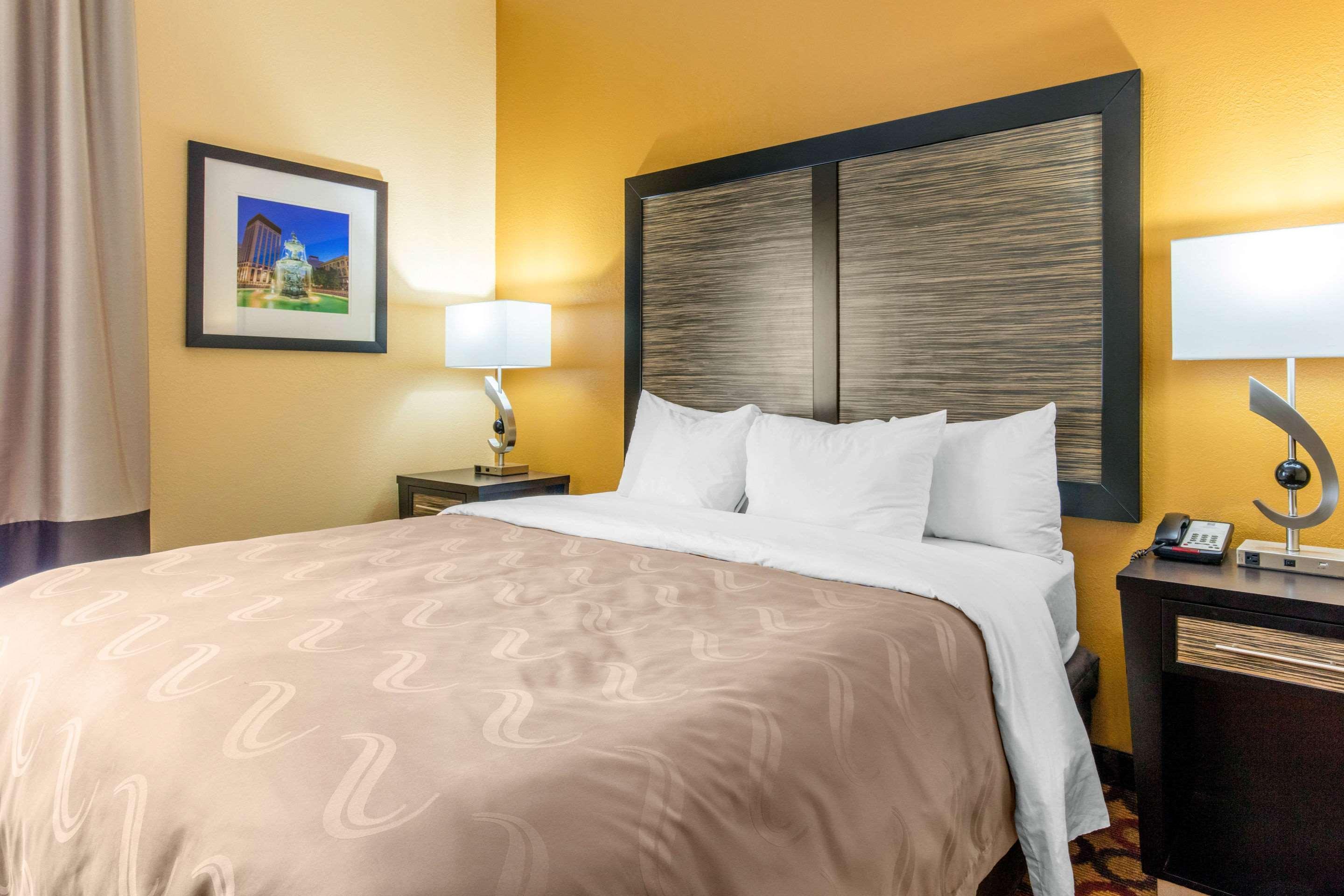 Quality Inn & Suites Montgomery East Carmichael Rd Экстерьер фото